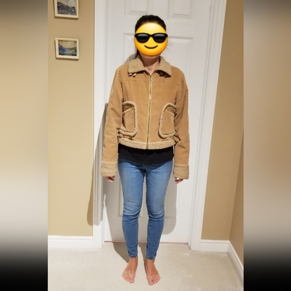 Guess, size M jacket - Picture 8 of 8